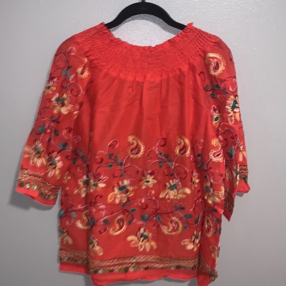 BLOUSE TOP - Picture 2 of 2